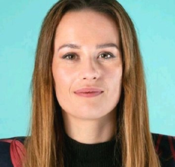 Emily Roberts - Profesor Business English